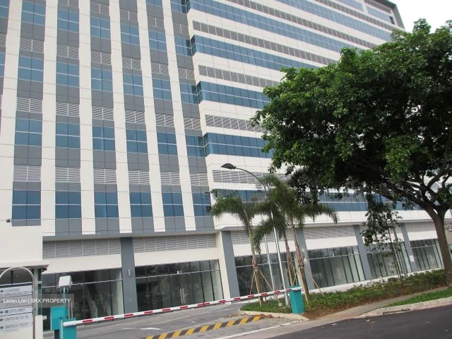 8B @ Admiralty (D27), Factory #579077621